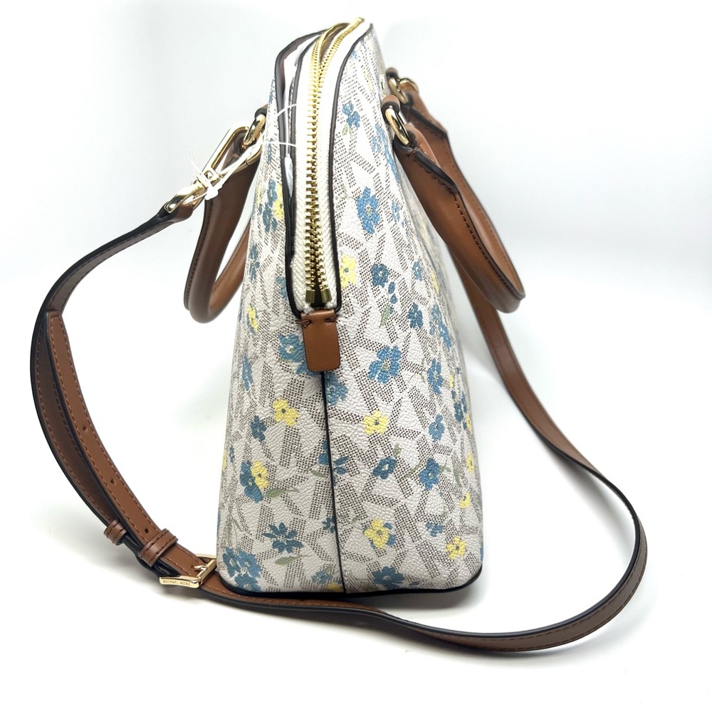 NWT MICHAEL KORS CINDY LG DOME SIGNATURE LOGO VANILLA LEATHER SATCHEL BAG - Picture 6 of 15